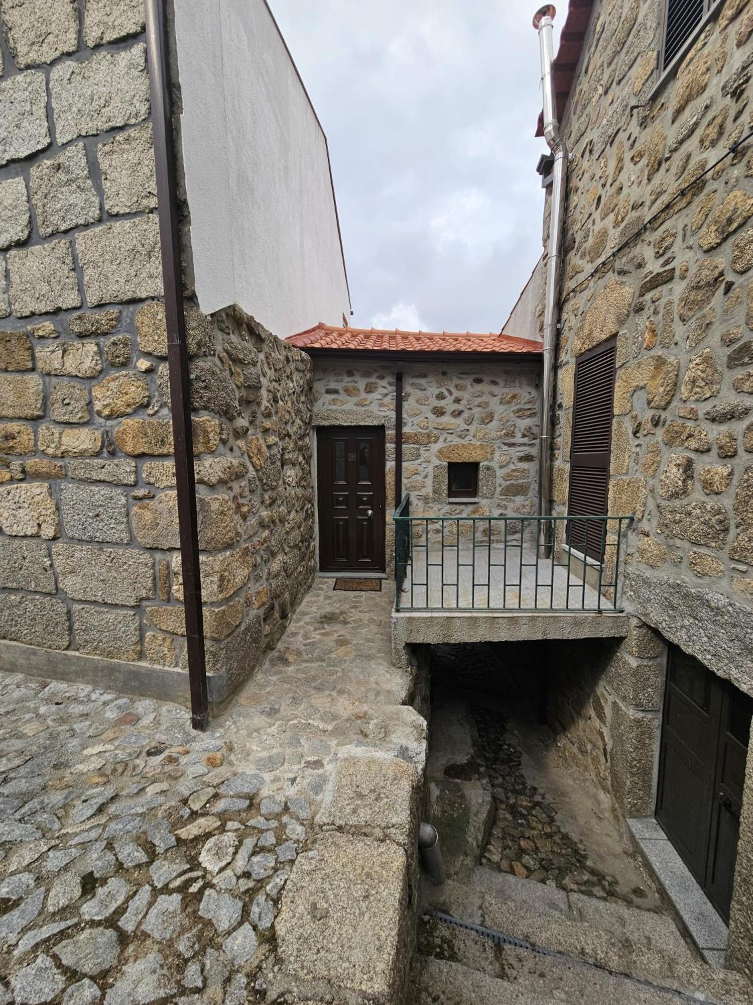 Casa Velha Appartement Linhares  Buitenkant foto